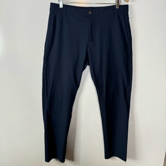 Lululemon Commission Classic-Fit Pant 30" *Warpstreme
True Navy Size 34 - Picture 4 of 8